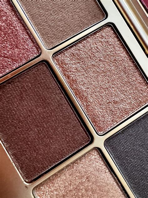 The 15 Best Nude Eyeshadow Palettes, According to Makeup Artists